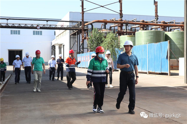 开云手机党委委员、副总经理马万荣到张掖、金昌、武威担保公司调研指导工作